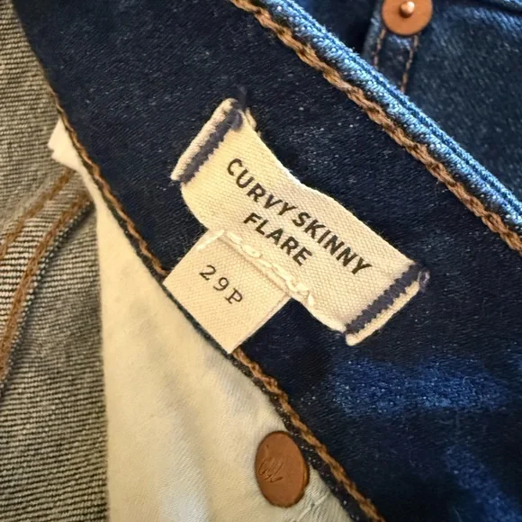 Classic Blue Women's Jeans - Picture 2 of 3